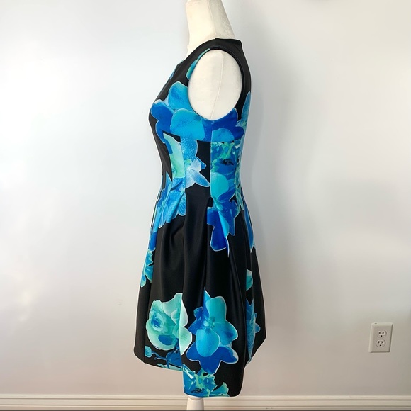 Calvin Klein Blue Floral Print Black Scuba Dress Sleeveless Fit n Flare sz 6 8 - Picture 9 of 16